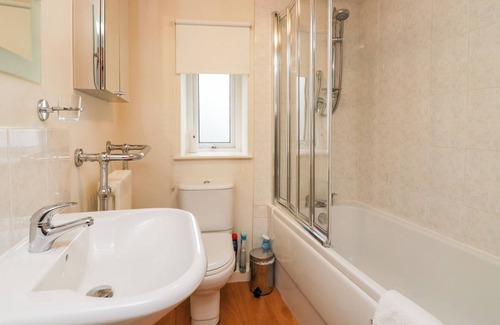 Backbarrow Cottage | BENS ROW COTTAGE, family friendly, with open fire in Backbarrow