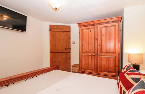 Backbarrow Cottage | BENS ROW COTTAGE, family friendly, with open fire in Backbarrow