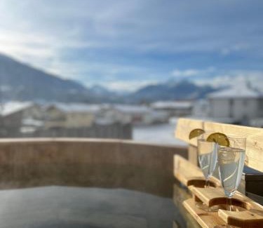 Thaur Apartment | Bergpanorama Lodge — Alpenidylle