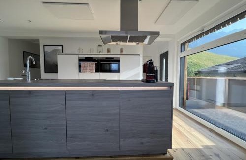 Thaur Apartment | Bergpanorama Lodge — Alpenidylle