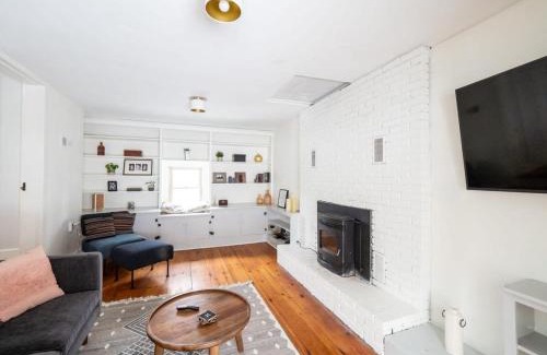 Pittsfield House | Berkshire Vacation Rentals: Chic Pittsfield Home With A View