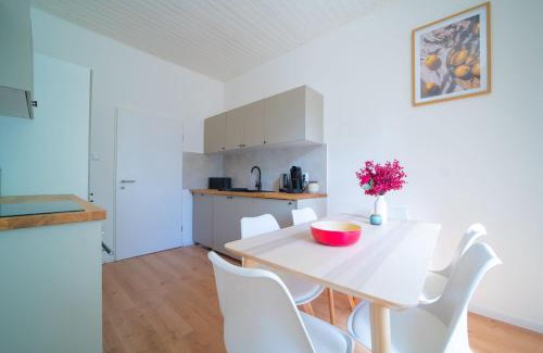 Schoeneberg Apartment | Berlin central I 3 bedroom I fast WiFi
