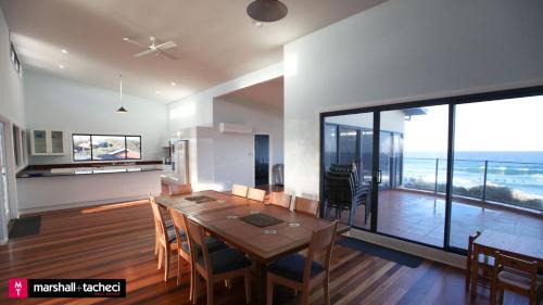 Bermagui House | Bermagui bliss beachfront holiday house