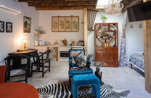 Taradale House | BERRY STABLE - CHINOISERIE CHIC IN TARADALE