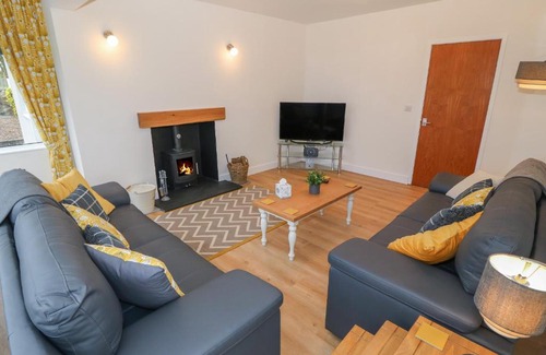 Chwilog House | Berth