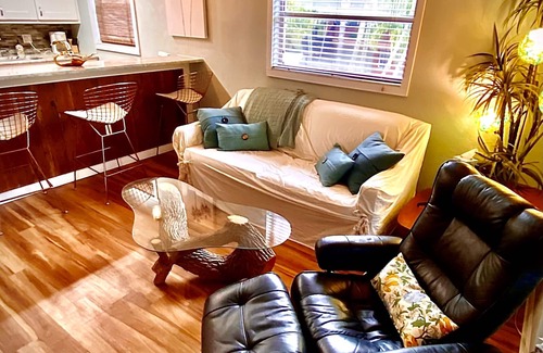 St. Pete Beach Apartment | Best bed on the beach! Steps from Upham/St Pete Beaches Mid Century Modern gem