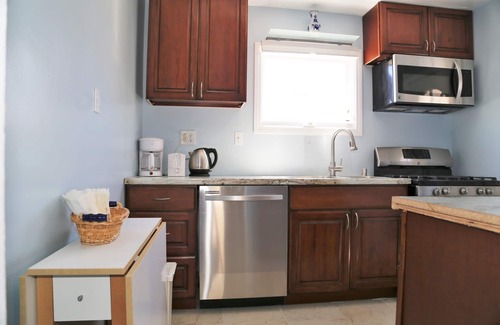 Laguna Beach House | Best location! 1 blocks from the Beach, walkway to just about anywhere, secluded