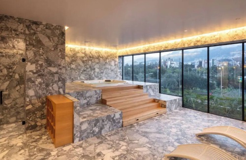 Quito Apartment | Best location! 2 Bedroom New and Modern Apartment!