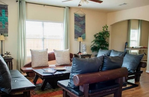 Fort Worth House | BEST Location!4BD Entire Culture Home