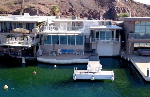 Cienega Springs House | Best Location on the Colorado River