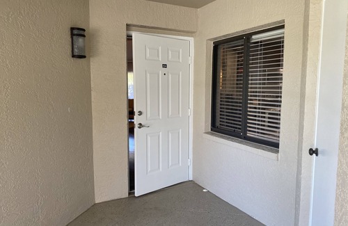 Biggar Condo | Best location to be in!2/2 condo close to Sanibel and Fort Myers beaches!