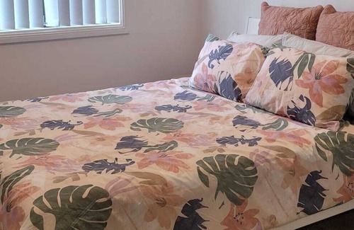 Woollamia House | Best of both worlds- Country and Sea