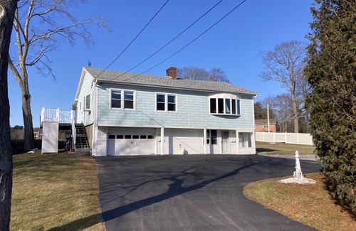 Hampton House | Best of Both Worlds - Hampton, NH