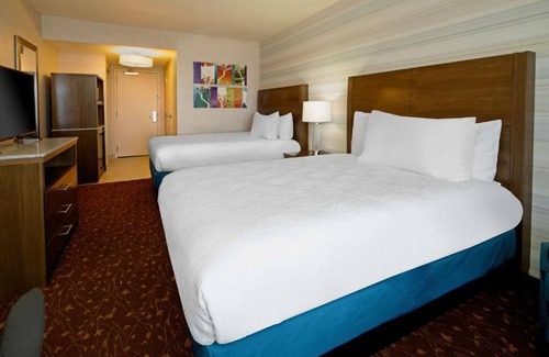 Albuquerque Hotel | Best Place to Unwind! Pet-friendly, Indoor Pool, Free Shuttle, Free Parking!