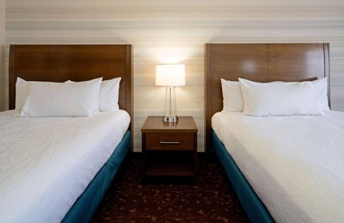 Albuquerque Hotel | Best Place to Unwind! Pet-friendly, Indoor Pool, Free Shuttle, Free Parking!