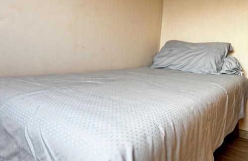 Old Jakarta Apartment | BEST View 2BR Apt Pluit Pool WiFi & Netflix
