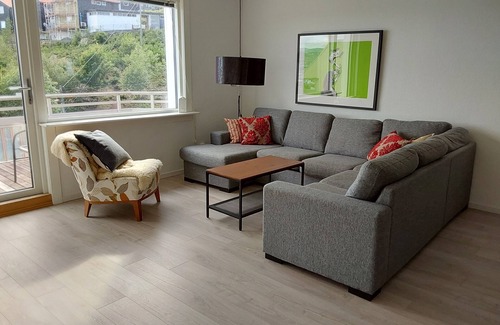 Bergenhus Condo | Best View in Bergen - Stylish Apartment With Free Parking Near the City Centre