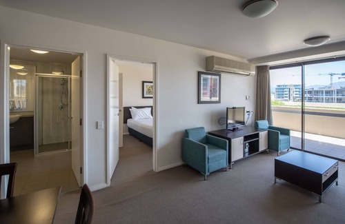 Wollongong Hotel | Best Western City Sands - Wollongong Golf Club