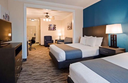 Glen Rose Hotel | Best Western Dinosaur Valley Inn and Suites