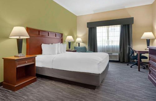 Bruni Hotel | Best Western Hebbronville Inn