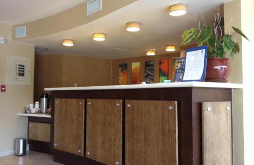 Coronado Hotel | Best Western Plus Suites Hotel Coronado Island