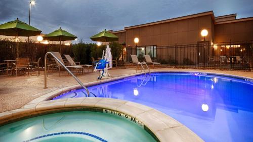 Bryan Hotel | Best Western Premier Bryan College Station