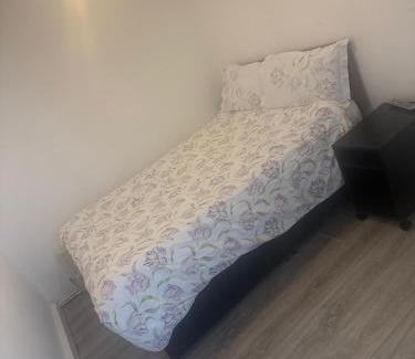 Holbeck House | Bethel Apartments