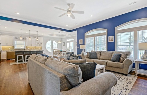 Sunset Beach House | Better Boat - Sunset Properties