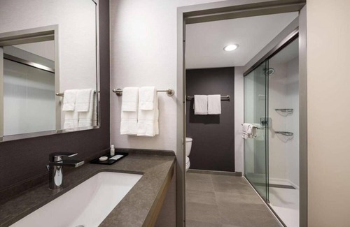 San Jose Hotel | Better Choice For Your Vacation! with Pool, Near Winchester Mystery House