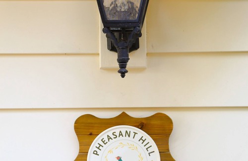 Forest Highlands House | Better than a 5-star hotel for extended business stay or romantic getaway