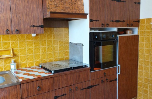 Pezilla-la-Riviere Apartment | Between sea and mountains apartment in detached house