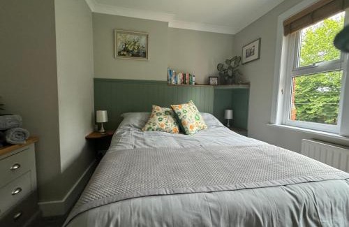 Slinfold House | Beulah Villa