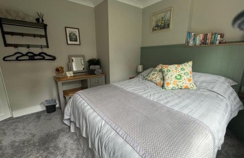 Slinfold House | Beulah Villa