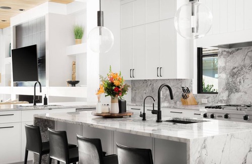 Watersedge House | Beyond WatersEdge: Gated Lakefront Retreat Near Stadium & Festivals