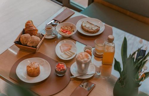 Ramalde Hotel | BFRESH Hotel - Padel, Pool & Fitness - Adults Only