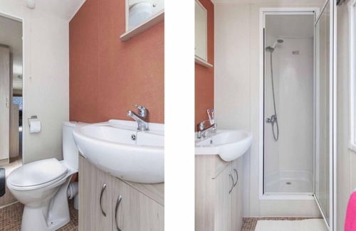 Municipality of Valkenswaard Resort | BH Dommeldal Mobile home