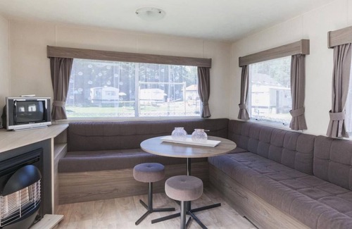 Municipality of Valkenswaard Resort | BH Dommeldal Mobile home