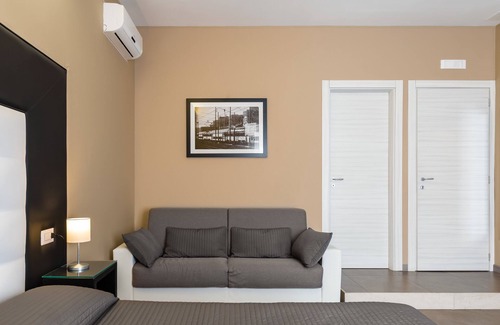 Vasto House | BH Napoli Railway - Caffè