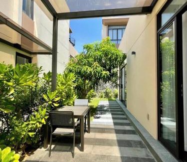 Cam Lam Villa | BIỆT THỰ BIỂN CAM RANH Wyndham garden