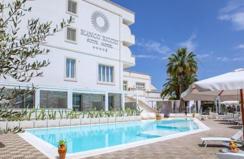 Savelletri Hotel | Bianco Riccio Suite Hotel