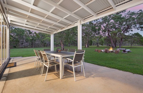 Agnes Water Apartment | Bicentennial Oasis (Pet Friendly, FREE WIFI, Sleeps 8)