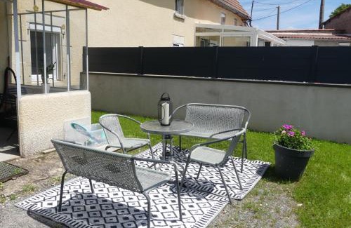 Artonne House | Bienvenue dans notre gîte "Le Chti Père" pouvant accueillir 6 personnes à Artonne, dans les Combrailles Puy de Dôme, 63