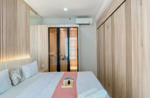 Cikarang Apartment | Big and Comfy Studio at Vasanta Innopark Apartment By Travelio