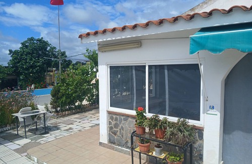 Gibraleon House | Big and confortable country house with garden in "Finca La Guindilla" with Pool