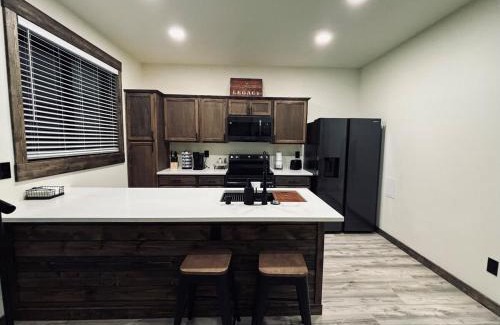 Tri-Cities House | Big Bear near Canyon Lakes