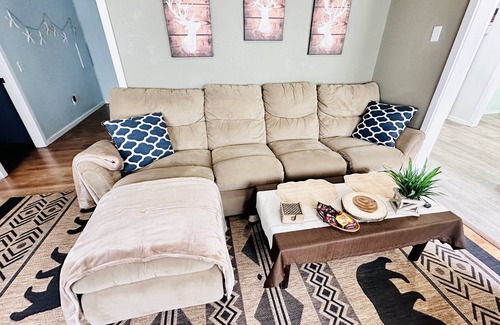 Kodiak House | Big Bear: Spacious 4-Bedroom Near the Ocean