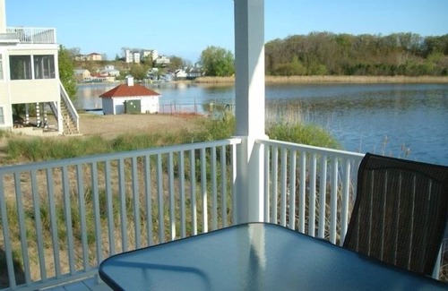 Michigan City House | Big Beautiful Beachfront Home in Beachwalk Resort- Michigan City