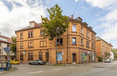 Kafertal Apartment | Big Family- sized Casaba in Mannheim