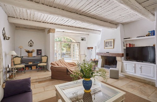 Cavaillon Other | Big farmhouse with pool in the Luberon - Le Mas du Haut Cabedan