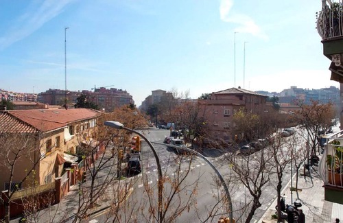 Navas Apartment | BIG FLAT IN LA SAGRERA. Very quiet area and well connected